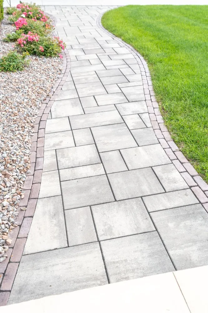 Local yard cleanup service experts serving Macomb, MI - Big Lakes Lawn Care