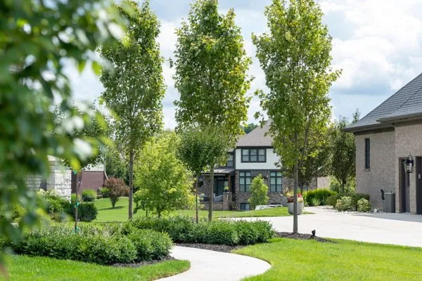 Big Lakes Lawn Care Logo