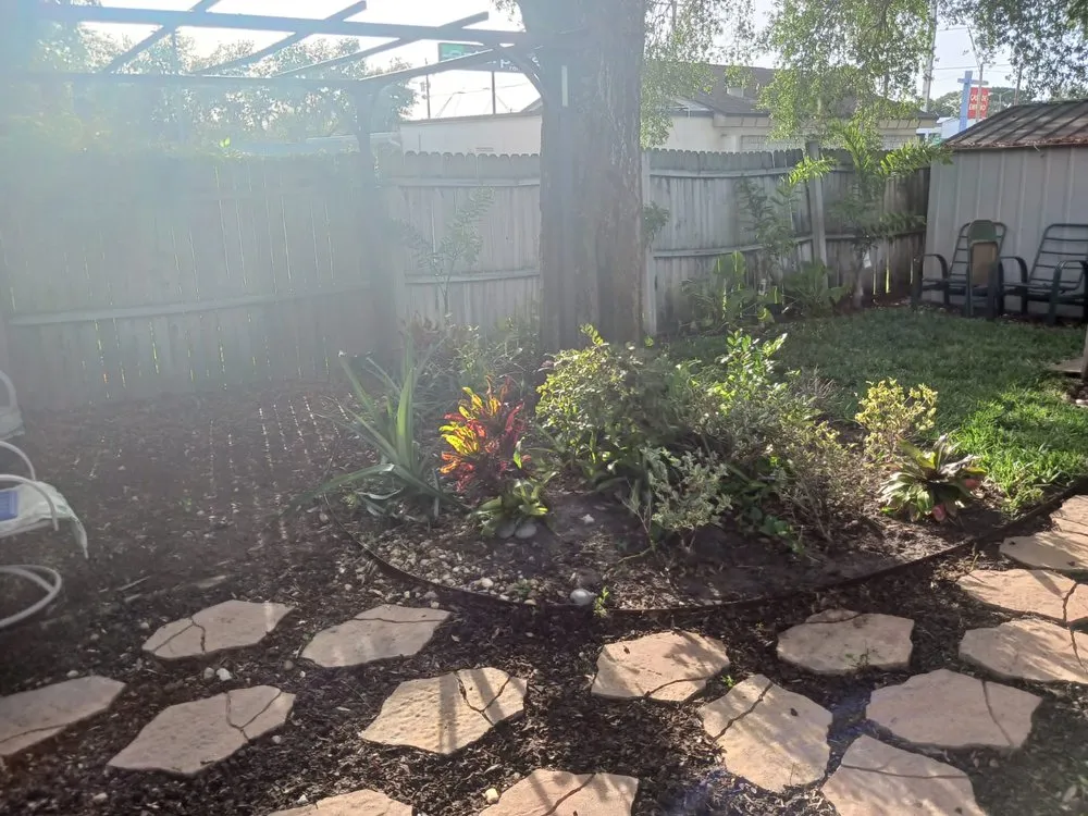 Affordable residential landscaping in Seffner, FL - Big Mikes Lawncare
