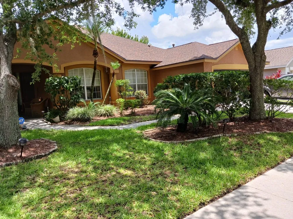 Expert lawn mowing service in Seffner, FL by Big Mikes Lawncare