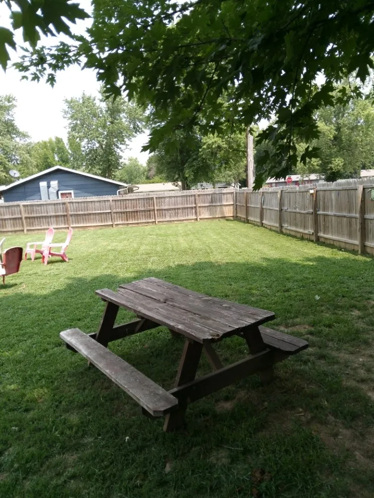 Professional yard maintenance in Neosho, MO by Big Monkey Lawncare