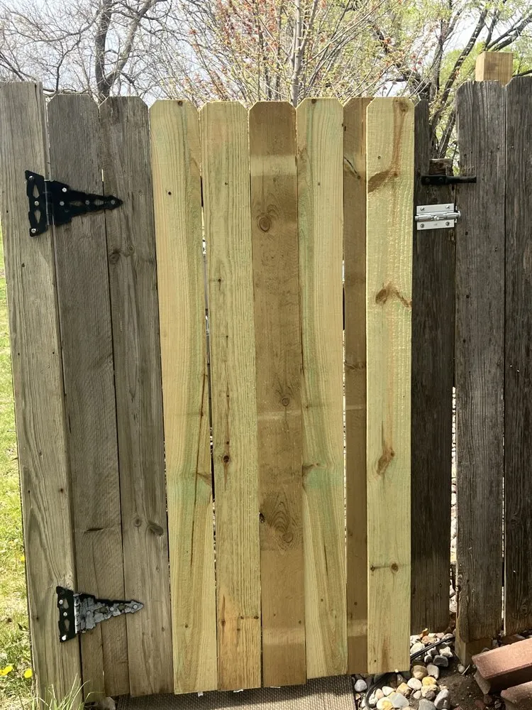 Trusted lawn care service for homes in Des Moines, IA by Big O’s Landscaping