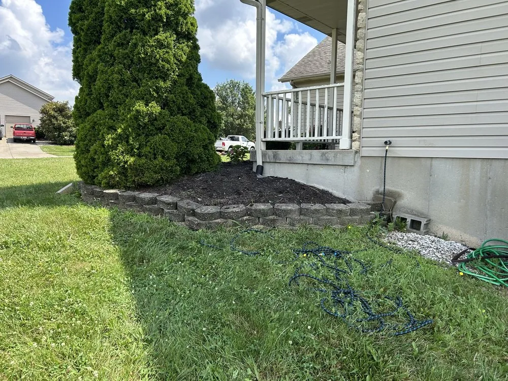 Custom landscaping services experts serving Hamilton, OH - Big Ox Prolawns