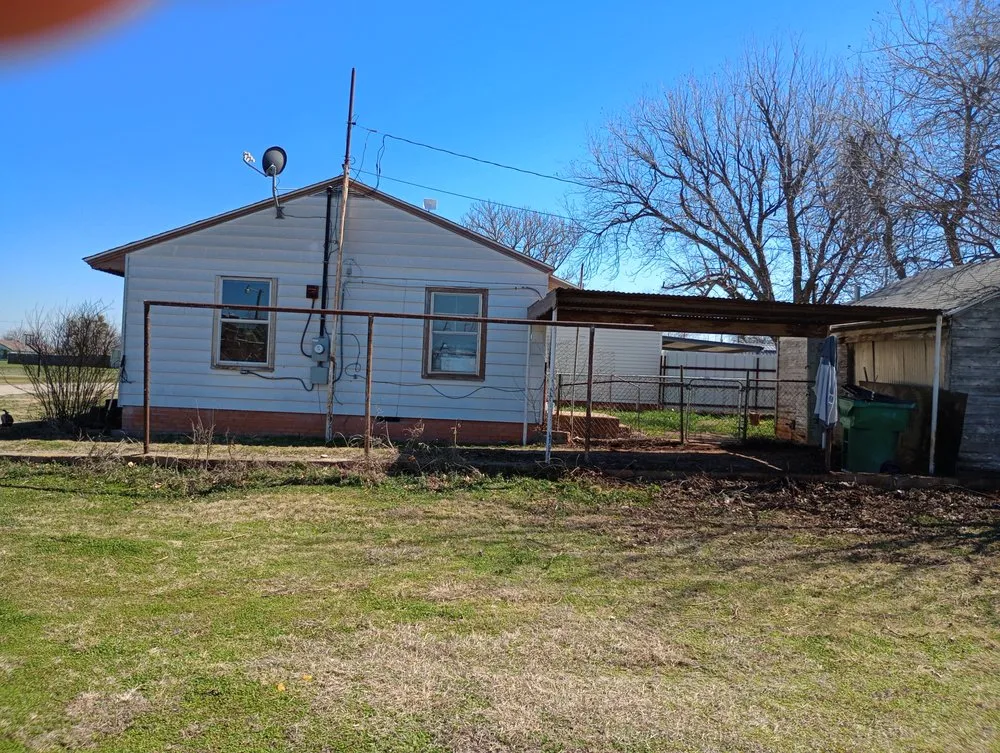 Reliable landscape installation near you across Azle, TX - Big Plans In The South Land Lawn and Landscaping