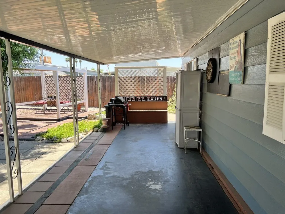 Affordable garden landscaping for year-round maintenance in Valle Vista, CA by Big Robs Gardening