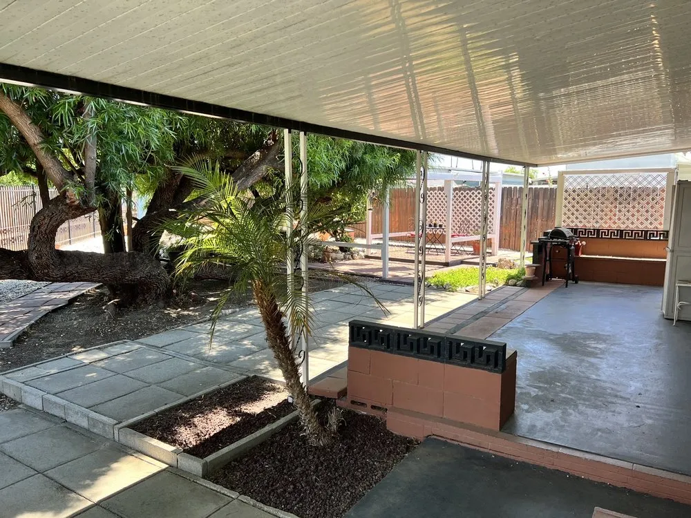 Top-rated outdoor landscaping in Valle Vista, CA by Big Robs Gardening