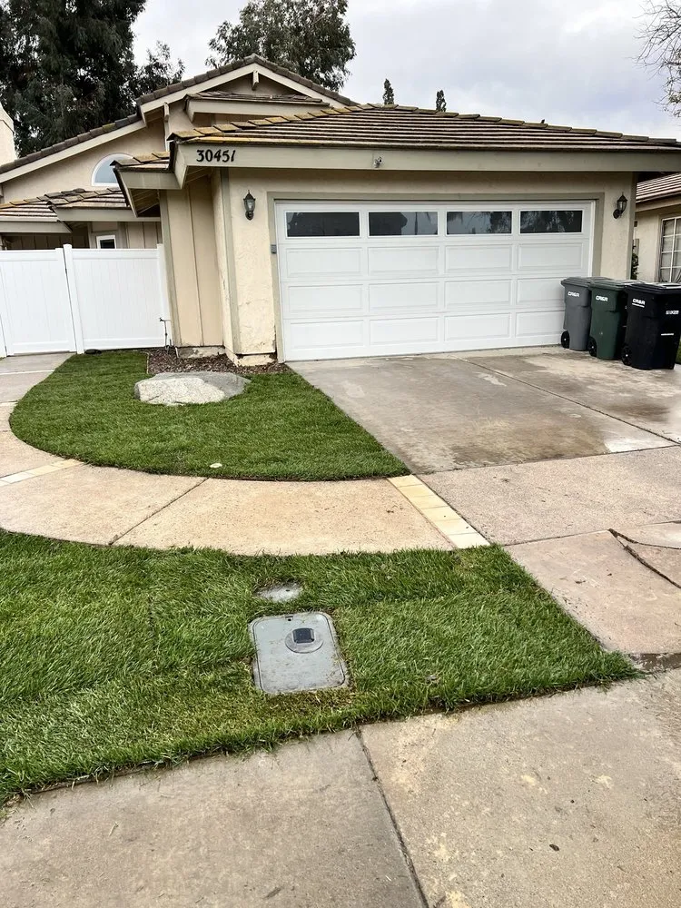 Trusted yard cleanup service in Valle Vista, CA - Big Robs Gardening
