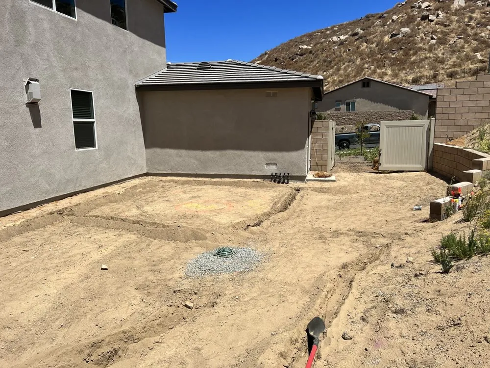 Expert yard maintenance experts serving Valle Vista, CA - Big Robs Gardening