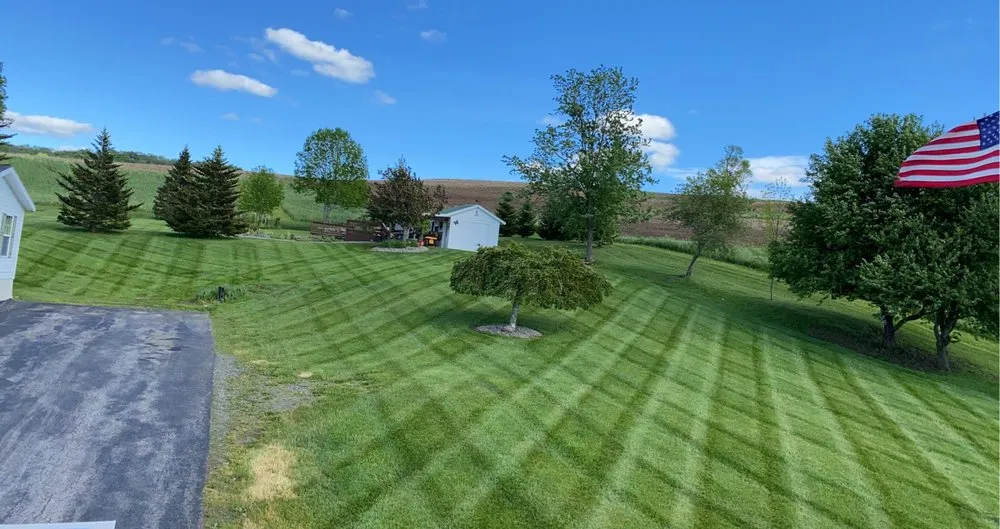 Professional garden landscaping in Frankfort, NY - Big Shot Landscaping