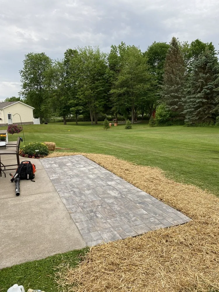 Custom outdoor landscaping in Frankfort, NY - Big Shot Landscaping