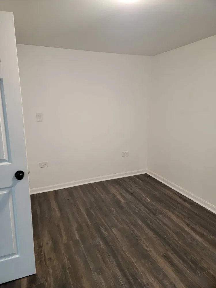 Custom lawn mowing service experts serving Chicago, IL - Big Time Builders Handyman Service's