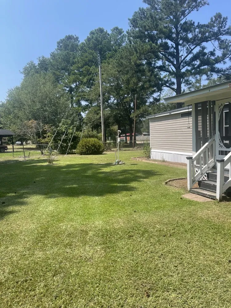 Professional landscaping services in Pembroke, NC - Big Wayne's Lawncare