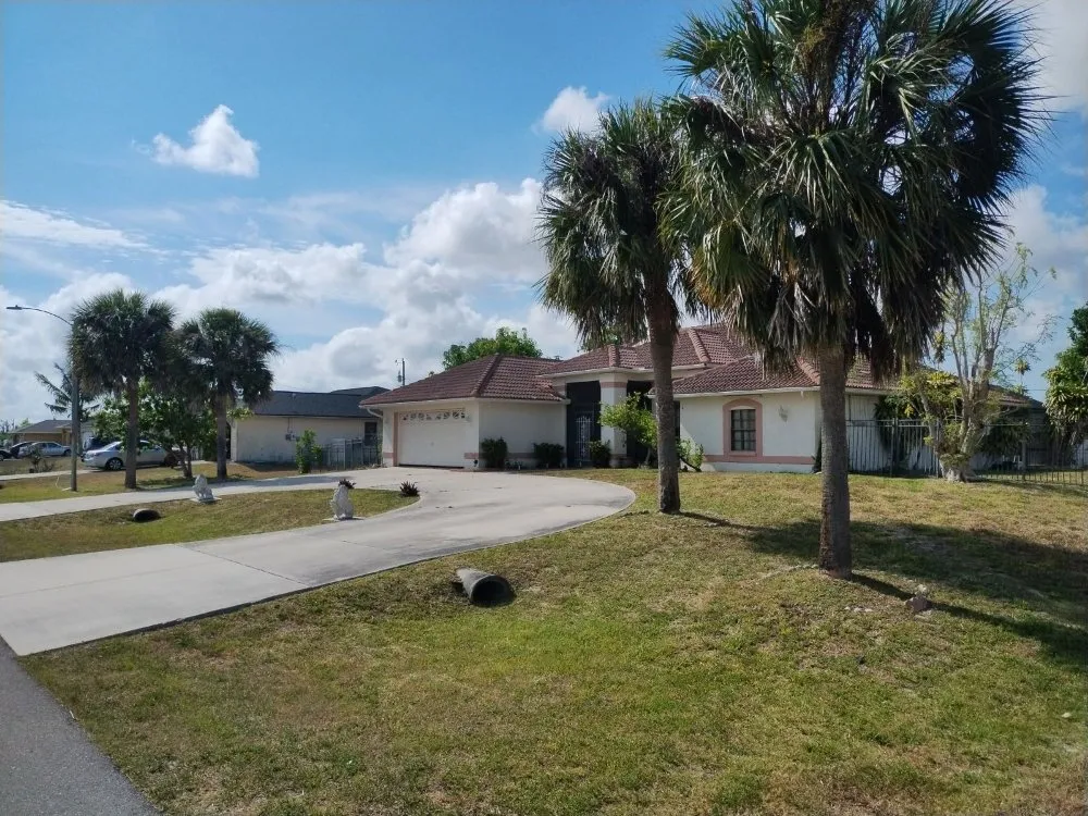 Trusted lawn care service near you across Cape Coral, FL - Bigfoot Lawn and Landscape