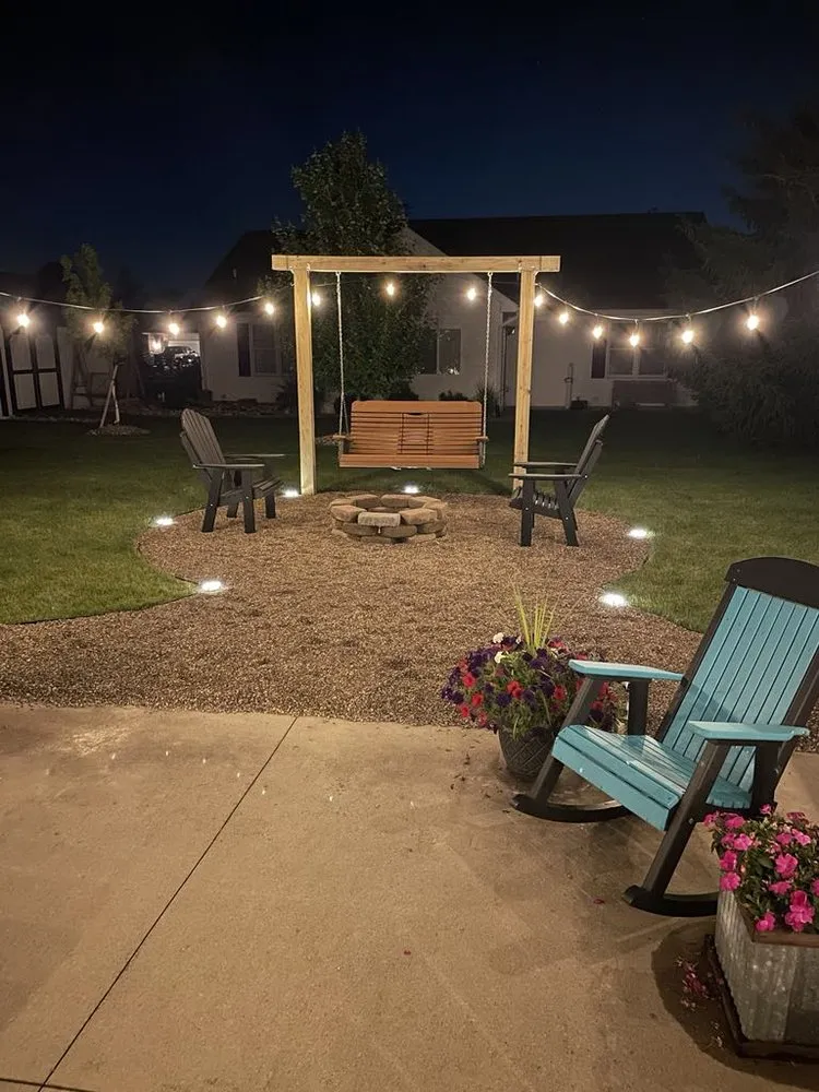 Custom lawn mowing service experts serving Lima, OH - BiggDogg Construction