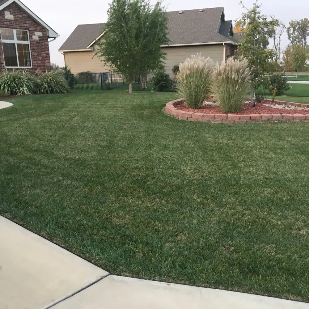 Custom yard maintenance in Halstead, KS by Biggest Littlest Lawn Care in Kansas