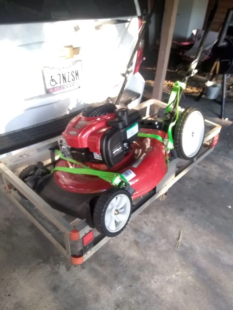 Affordable residential landscaping experts serving Mineola, TX - Biggie's Residential Lawn Care