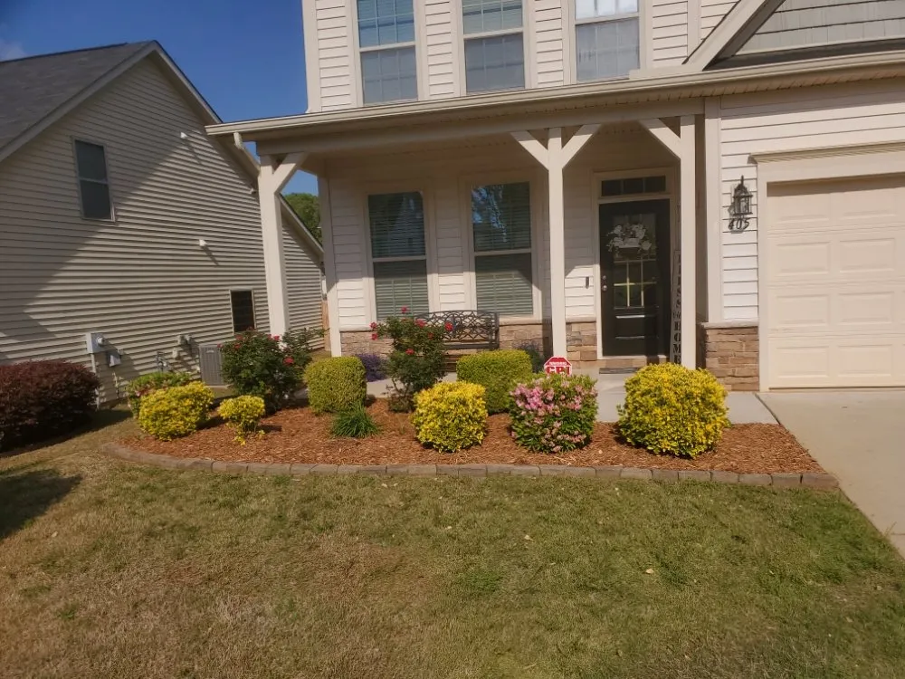 Affordable yard cleanup service in Smithfield, NC - Biggs Outdoor Services