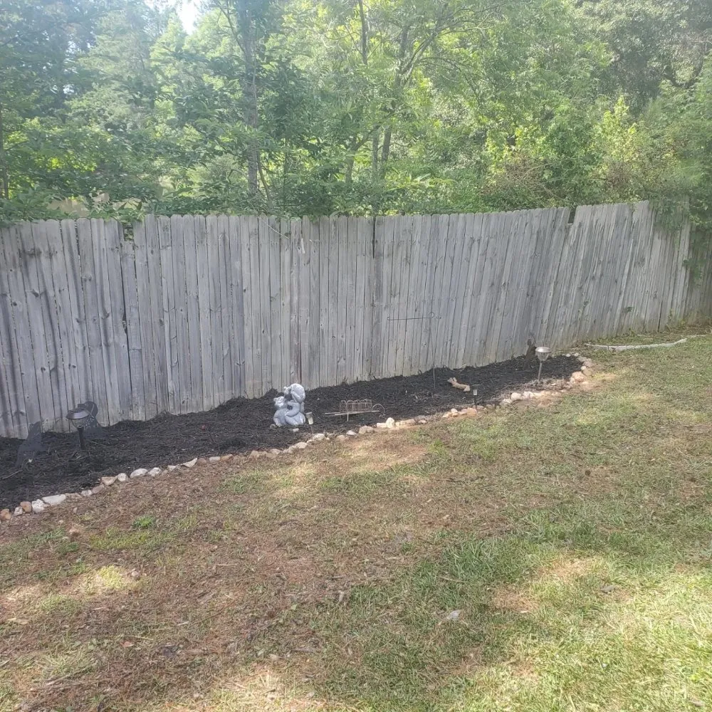 Expert yard maintenance in Smithfield, NC - Biggs Outdoor Services