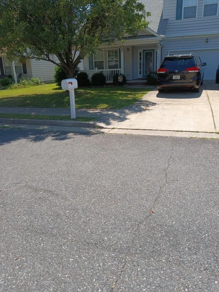 Custom yard maintenance for beautiful yards in Suffolk, VA by BiggStrik3r's Organization