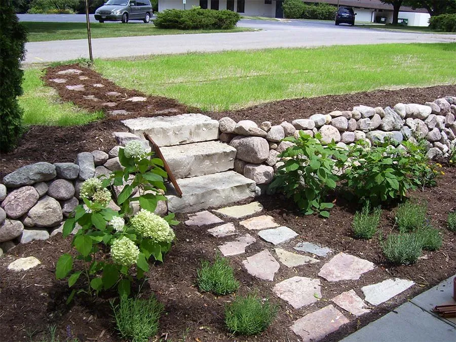 Professional residential landscaping experts serving Helenville, WI - Biggy's Grading, Landscaping & Fencing