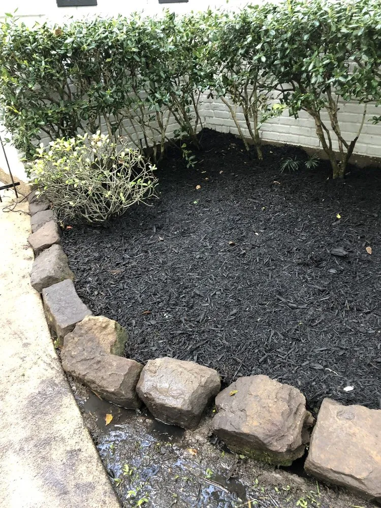 Custom residential landscaping for outdoor upgrades in Houston, TX by BIGREEN Flores Landscaping