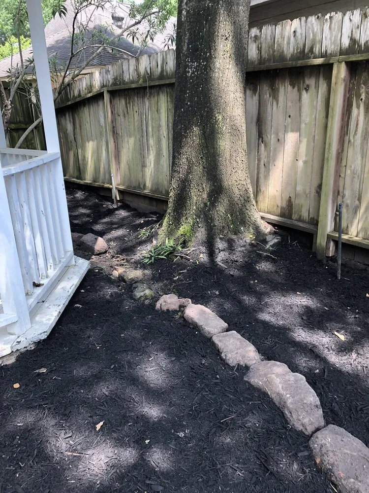 Local residential landscaping experts serving Houston, TX - BIGREEN Flores Landscaping