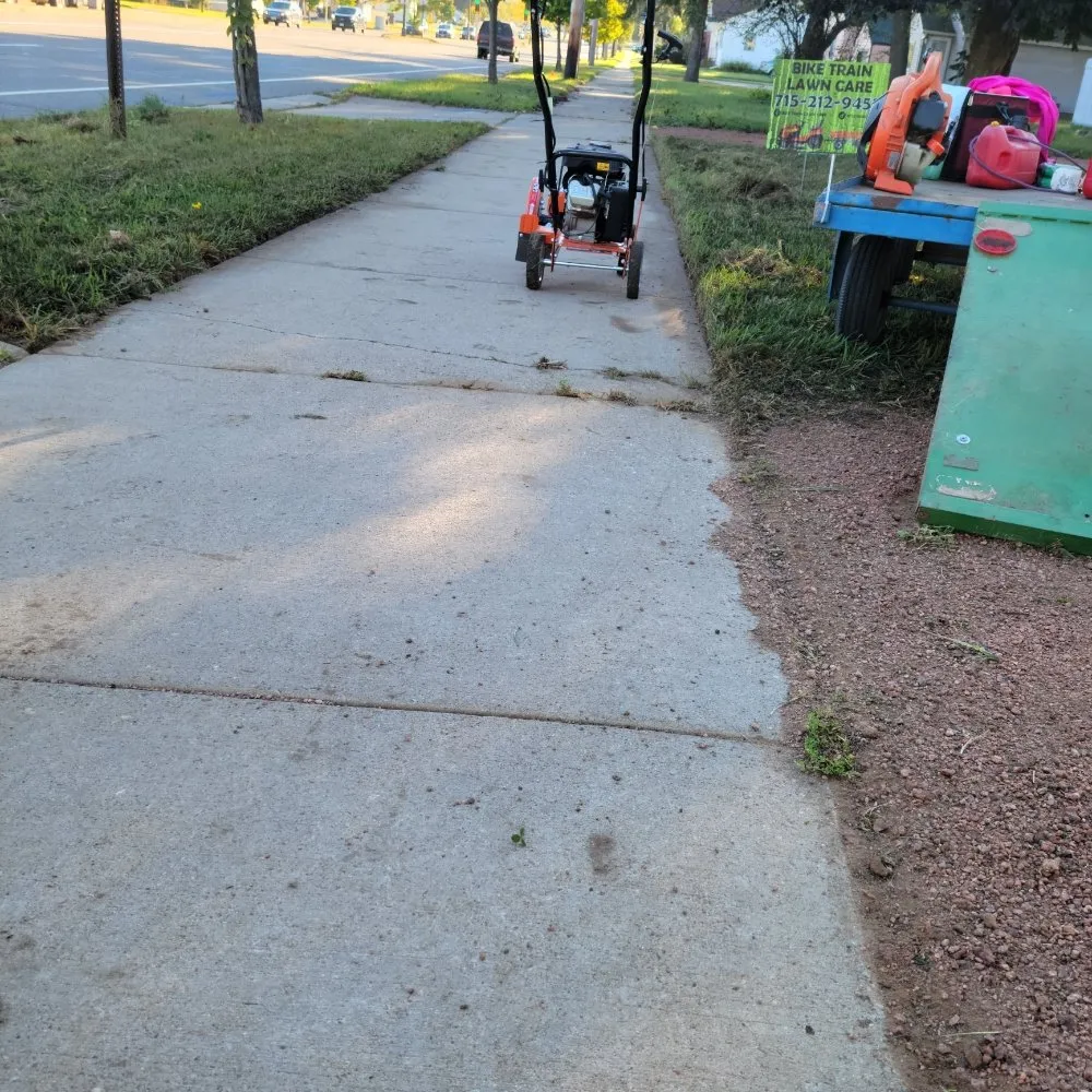 Top-rated lawn mowing service in Wausau, WI by Bike Train Lawn Care