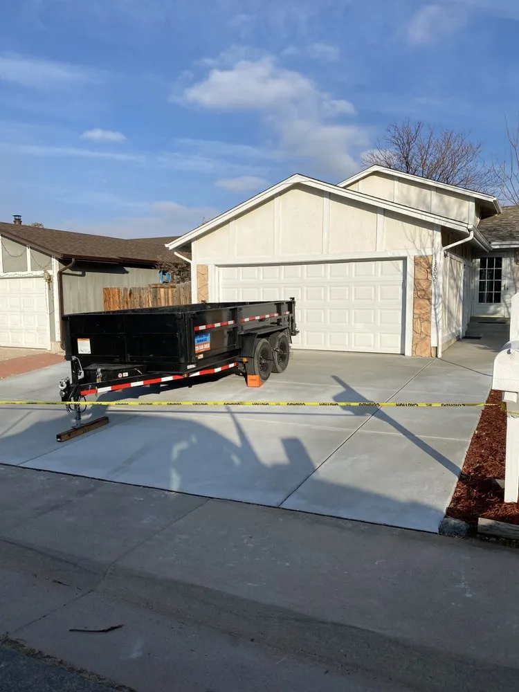 Trusted lawn mowing service in Denver, CO by Bild’s Dump Trailer Services