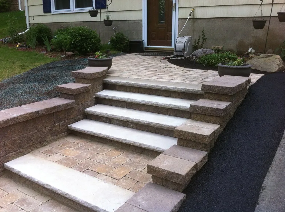 Custom lawn mowing service in Denville, NJ - Bill LaFlesh Landscaping