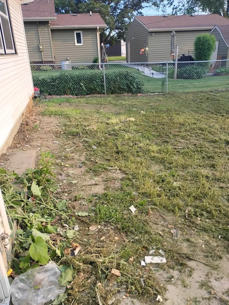 Custom lawn mowing service near you in Council Bluffs, IA by Billings Property Maintenance