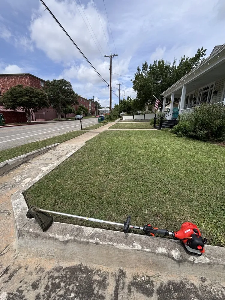 Reliable landscape design experts serving New Braunfels, TX - Billo Goat Lawn and Design