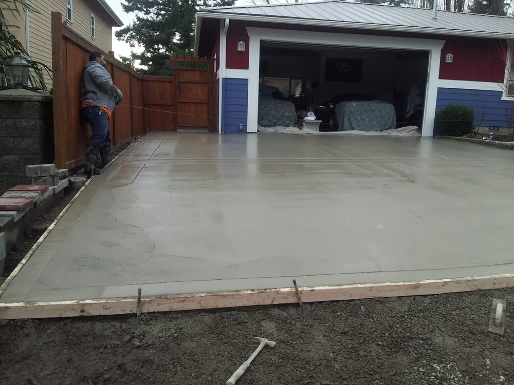 Custom residential landscaping for residential properties in Seattle, WA by Bill's Concrete & Masonry