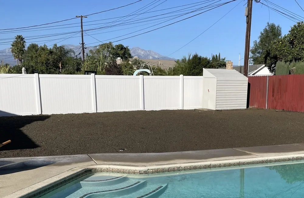 Professional outdoor landscaping in Corona, CA by Bill's Hydroseed