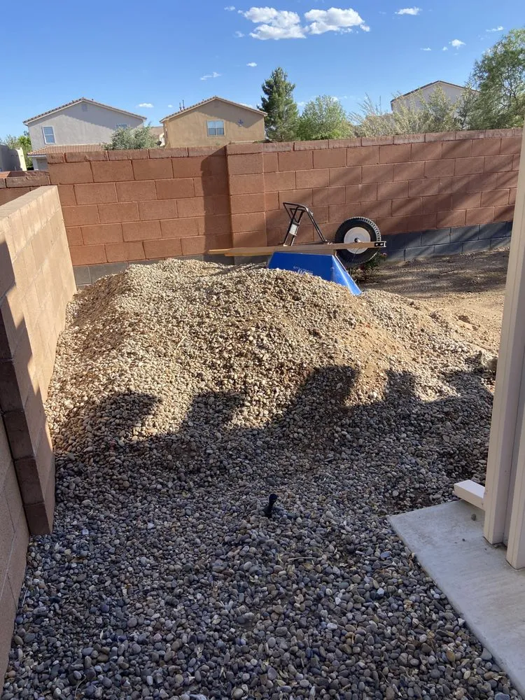 Reliable yard cleanup service in Albuquerque, NM - Bills Landscaping