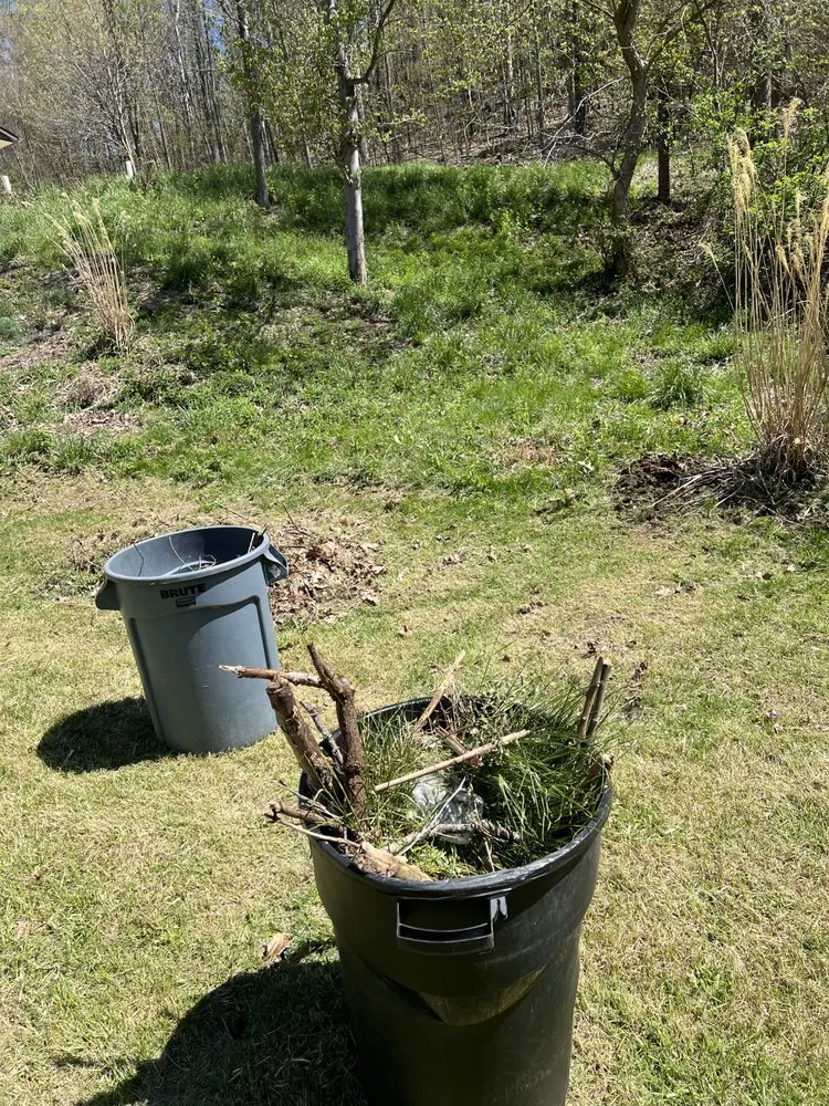 Custom outdoor landscaping for beautiful yards in Jefferson Hills, PA by Bills Landscaping