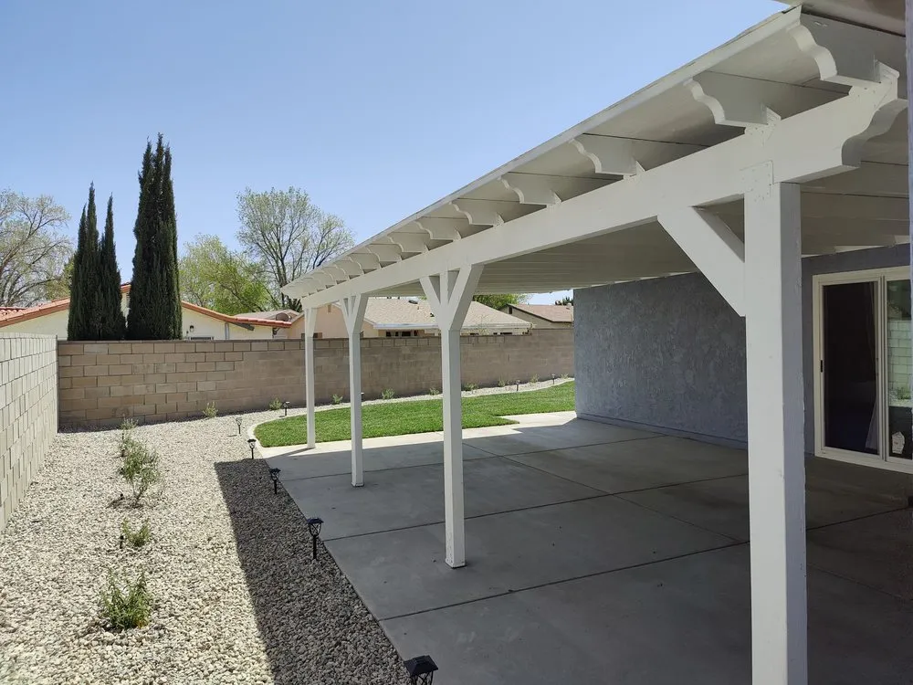 Professional yard maintenance for homes across Lancaster, CA - Bill's Landscaping