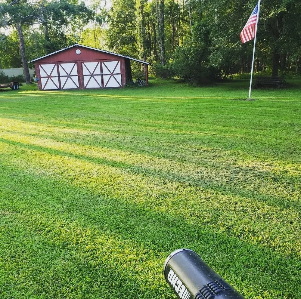Top-rated yard maintenance for outdoor upgrades across Middleburg, FL - Bill's Lawn Maintenance