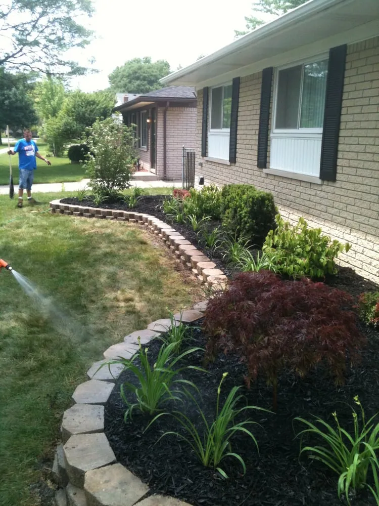 Top-rated landscaping services in Canton, MI - Bill's Outdoor Care