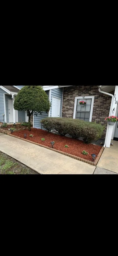 Custom yard maintenance experts serving East Chicago, IN - Billups Lawn Care