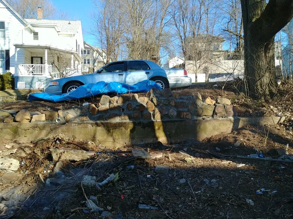 Local residential landscaping experts serving Meriden, CT - Billy C's A Cut Above Home Improvement Solutions