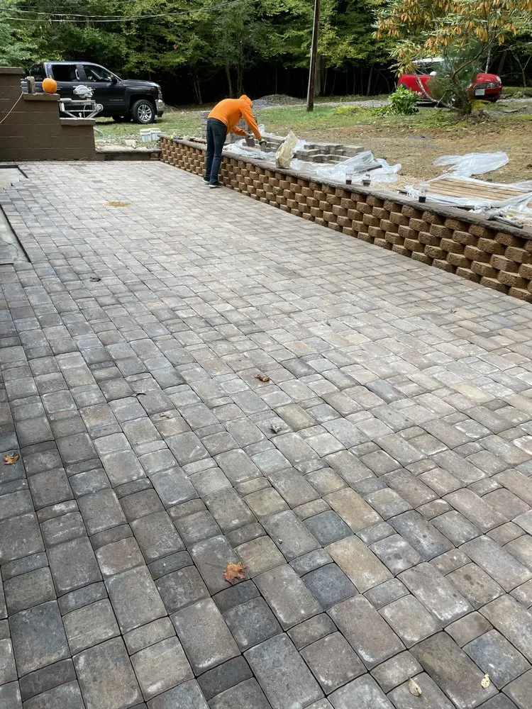 Custom landscaping services experts serving Abingdon, VA - Billy Graham Jr Landscapes