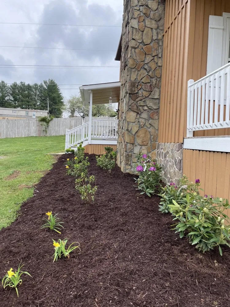 Reliable lawn mowing service with custom design across Abingdon, VA - Billy Graham Jr Landscapes