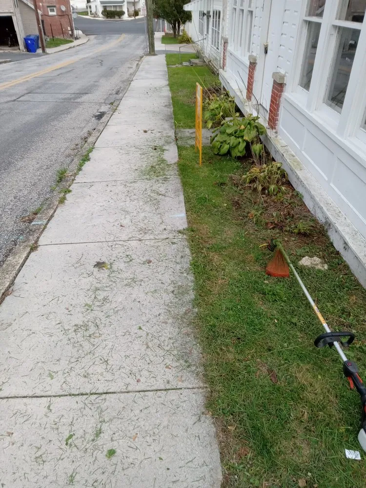 Custom landscape design in Winchester, VA by Billy's Fall Clean Up