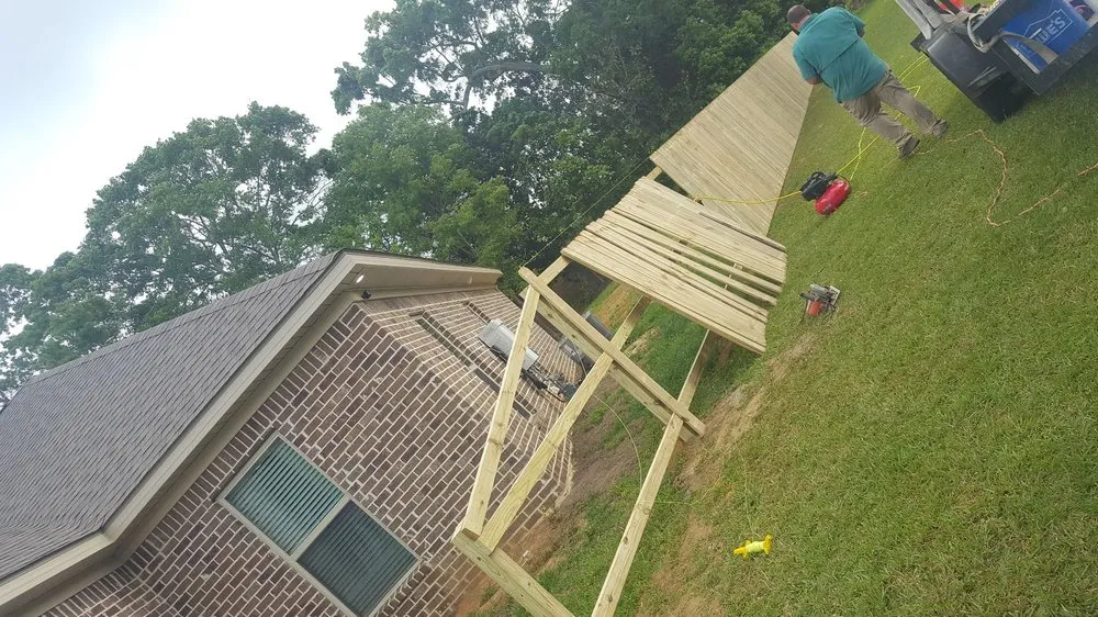 Local yard maintenance in Biloxi, MS - Biloxi Lawn Care