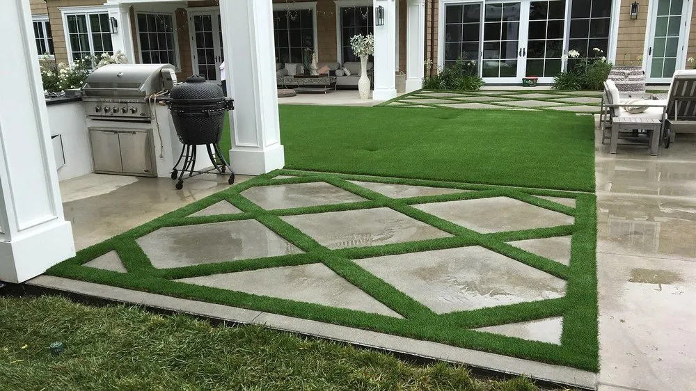 Affordable outdoor landscaping with custom design in Miami, FL by Biltright Turf