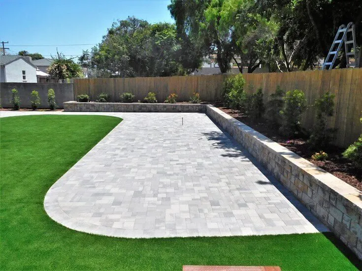 Expert residential landscaping for homes in Cedar Creek, TX by BIMO landscaping