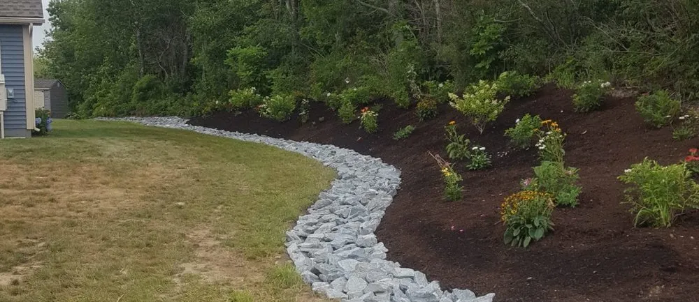 Reliable outdoor landscaping near you across Puyallup, WA - Binh Le's Landscaping Puyallup