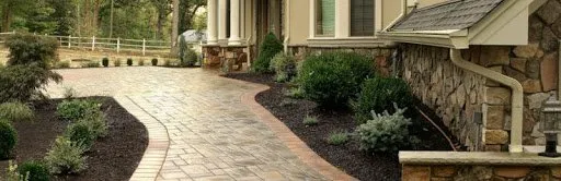 Local lawn mowing service experts serving Puyallup, WA - Binh Le's Landscaping Puyallup