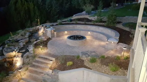 Bio-Logic Lawn Care Logo