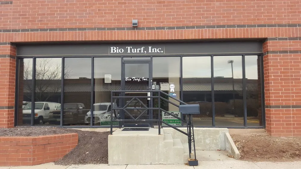 Reliable residential landscaping in Chantilly, VA by Bio Turf